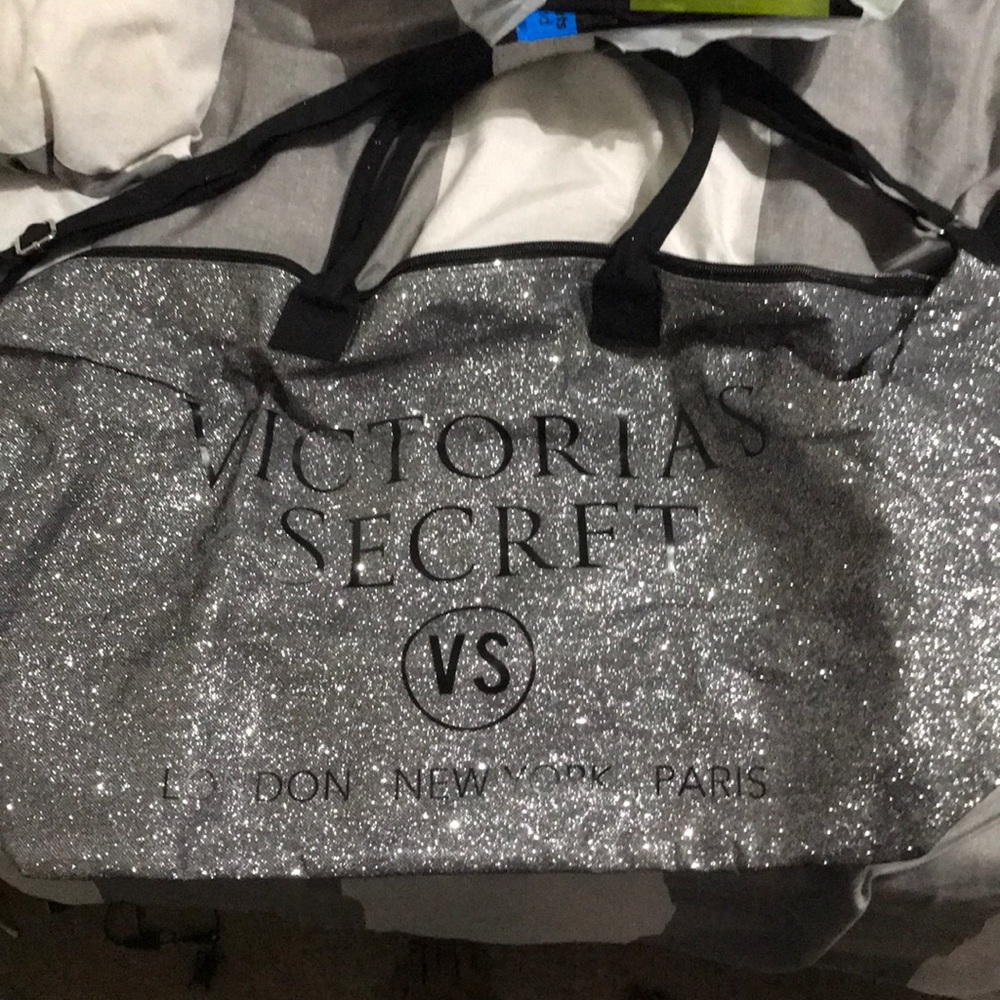 Victoria secret duffel bag
